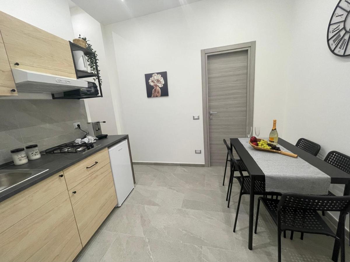 Apartament Il Vicolo Di Paola Katania Zewnętrze zdjęcie